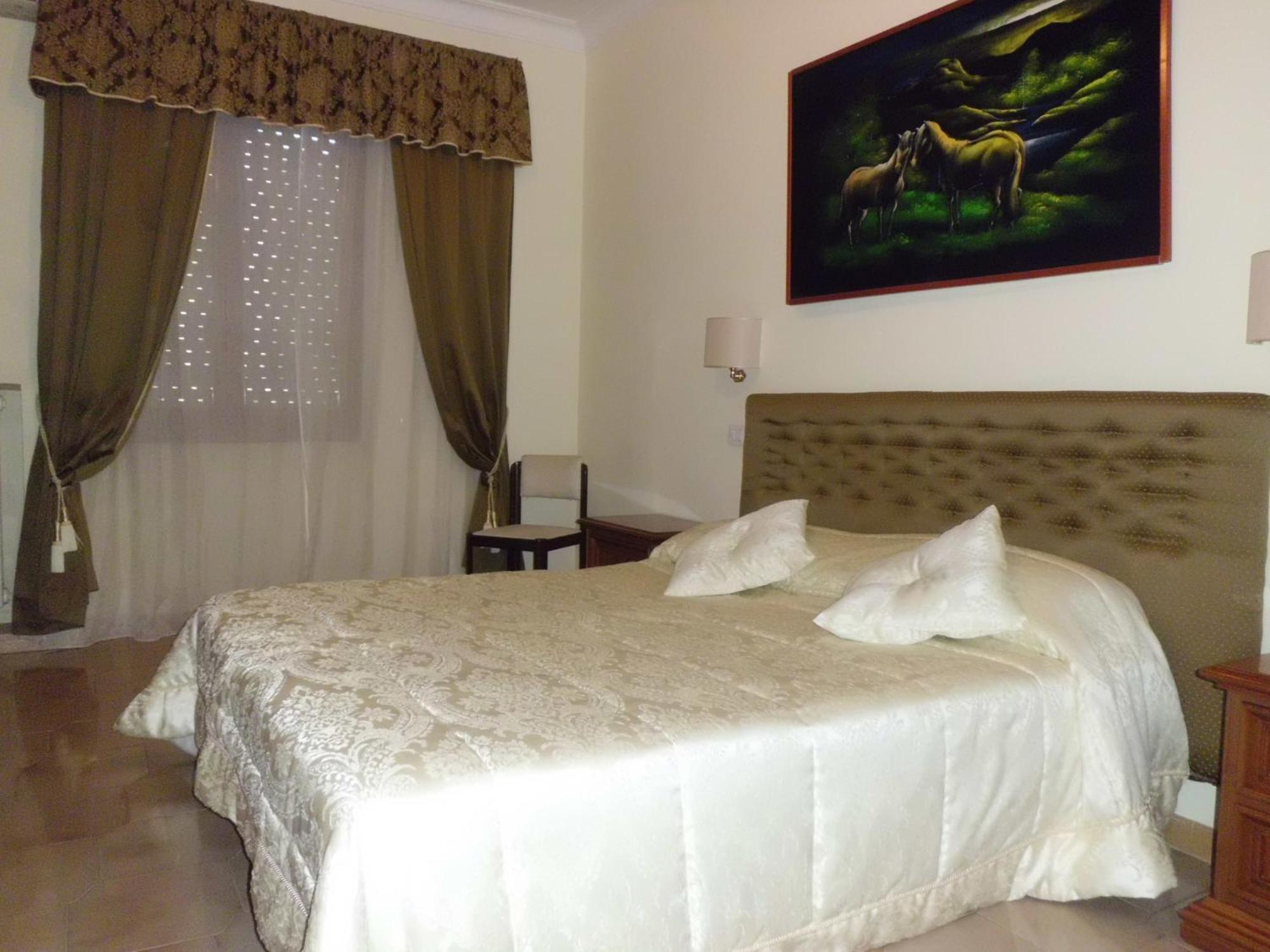 Tiburtina Guesthouse โรม ภายนอก รูปภาพ